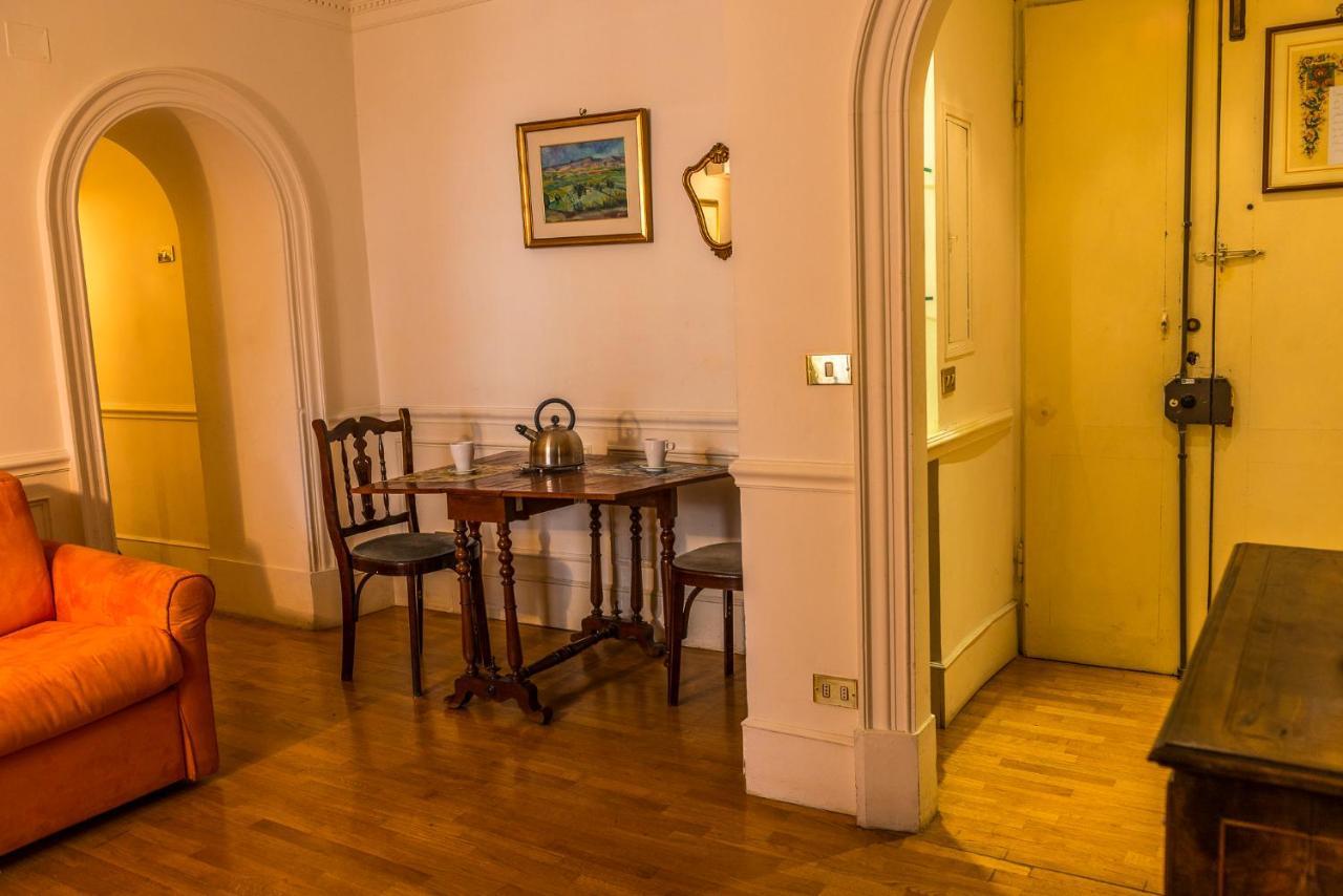 Martina House Bed & Breakfast Rome Exterior photo