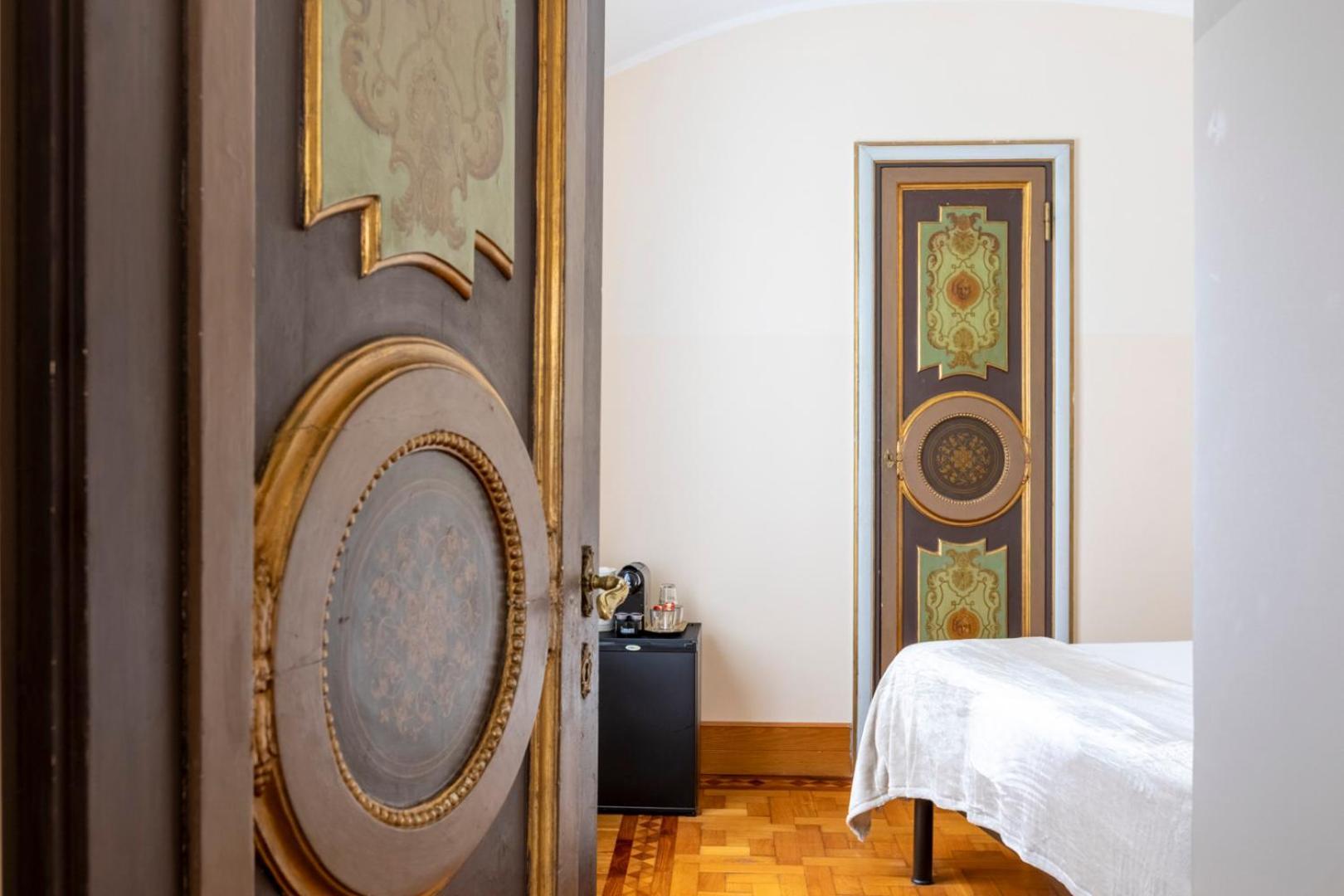 Martina House Bed & Breakfast Rome Exterior photo